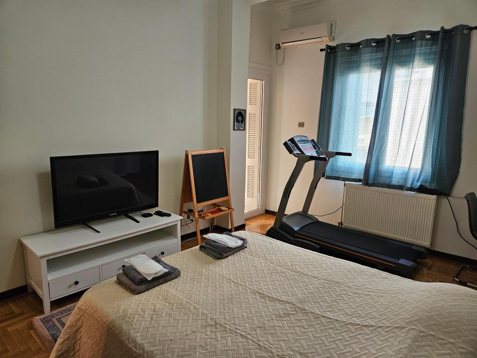 3 Bedder Condo In Ilisia, Megaro Mousikis Athens Exterior photo