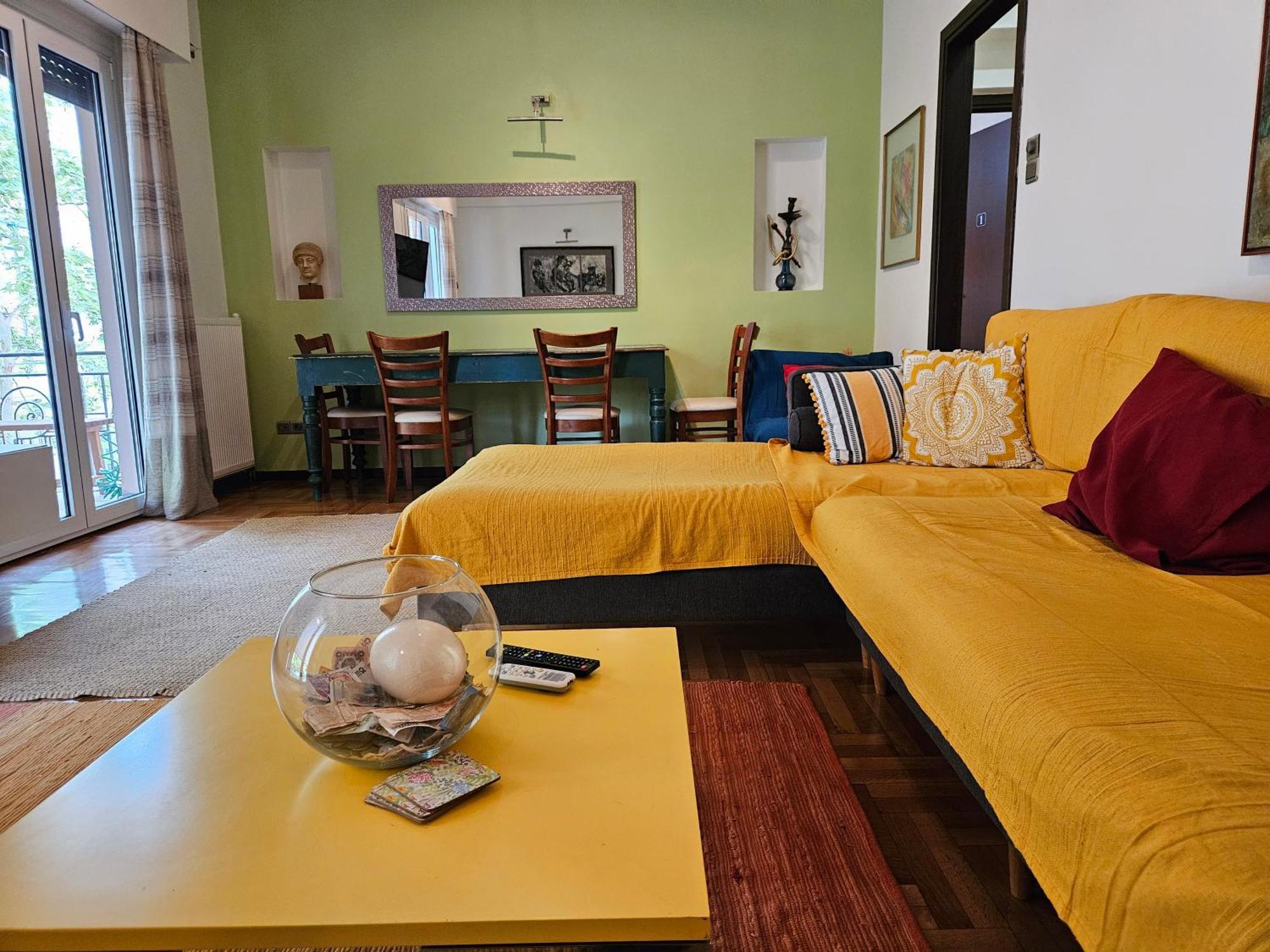 3 Bedder Condo In Ilisia, Megaro Mousikis Athens Exterior photo